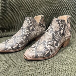 Dolce Vita Textured Snakeskin Booties